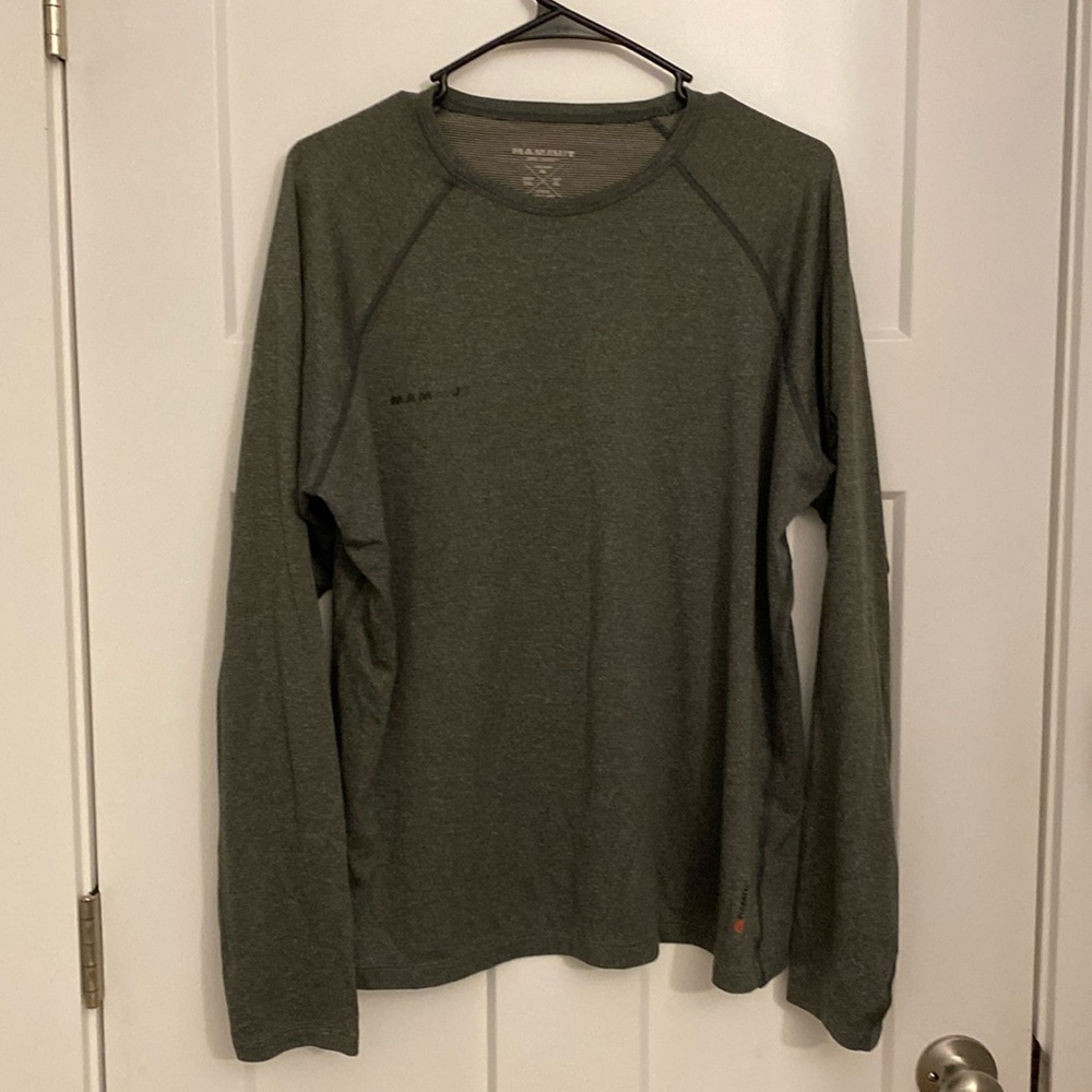 Mammut Men’s Long Sleeve XL EUC